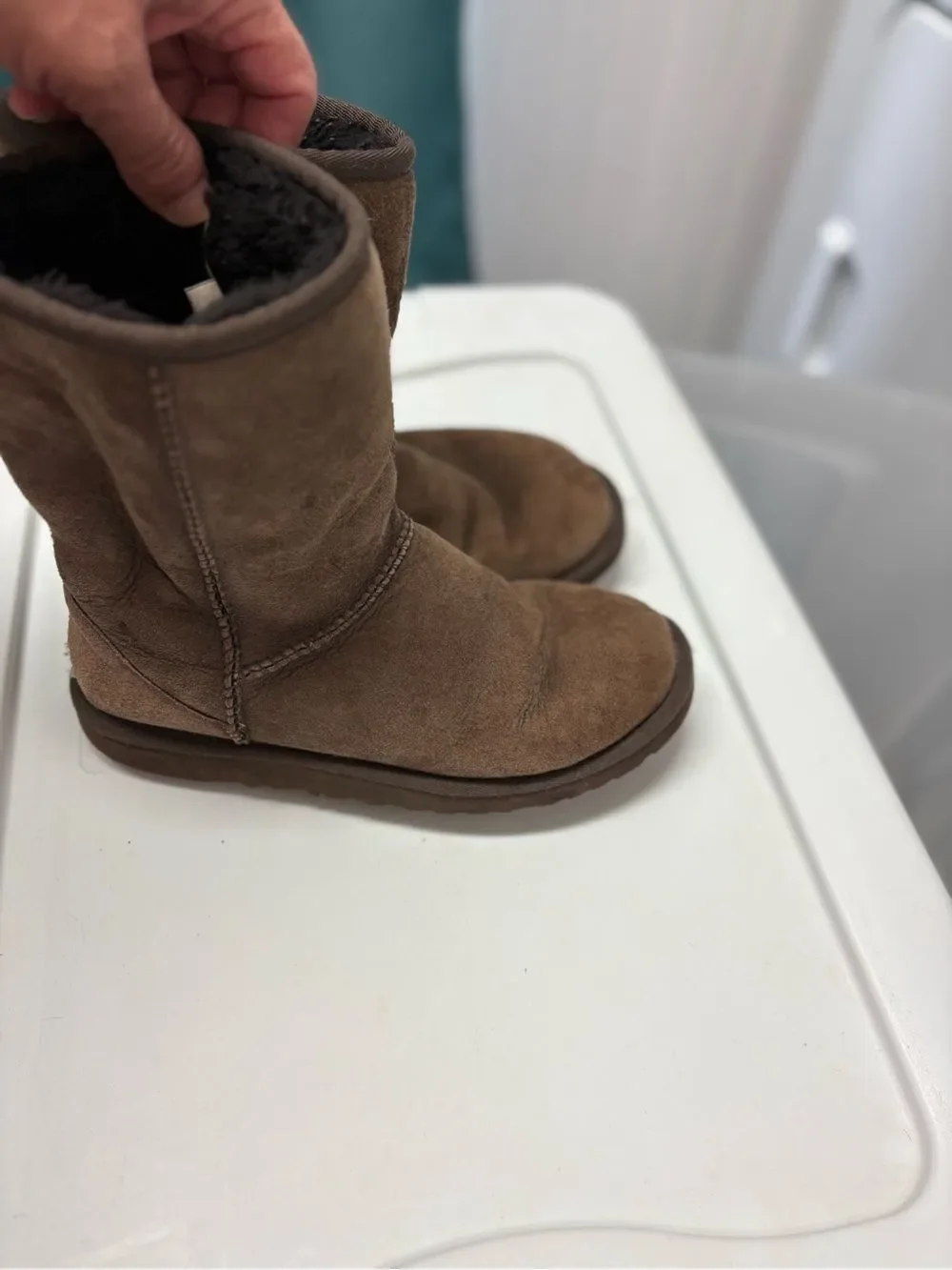 UGG Classic Short Booties Dark Brown Size 5